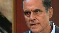 Sonny has it out with Sidwell | Image: ABC